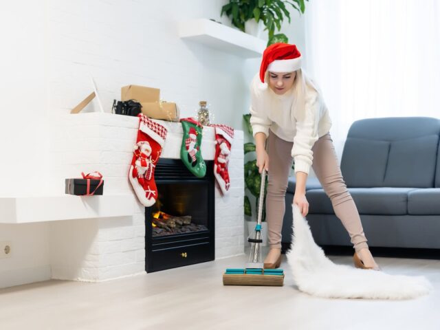 Festive Cleaning 101: How to Prep Your Home for the Holiday Season